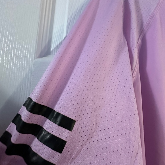 Adidas AEROREADY Pink Tee – 2XL, Primegreen - Picture 4 of 5